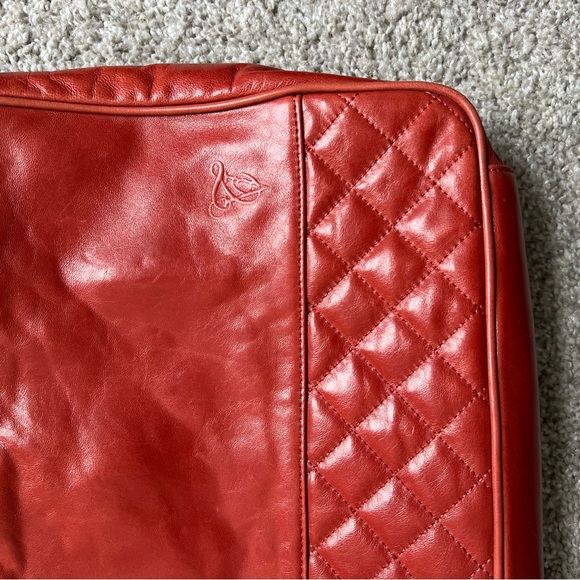 Tre Vero Red Quilted Shoulder Bag - Picture 2 of 13